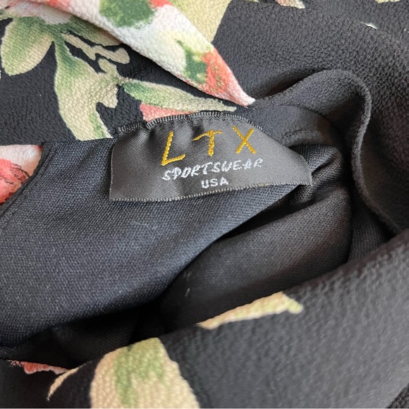 LTX Sportwear Dress Women’s Size Small Black Floral Print Cold Shoulder - Picture 7 of 8